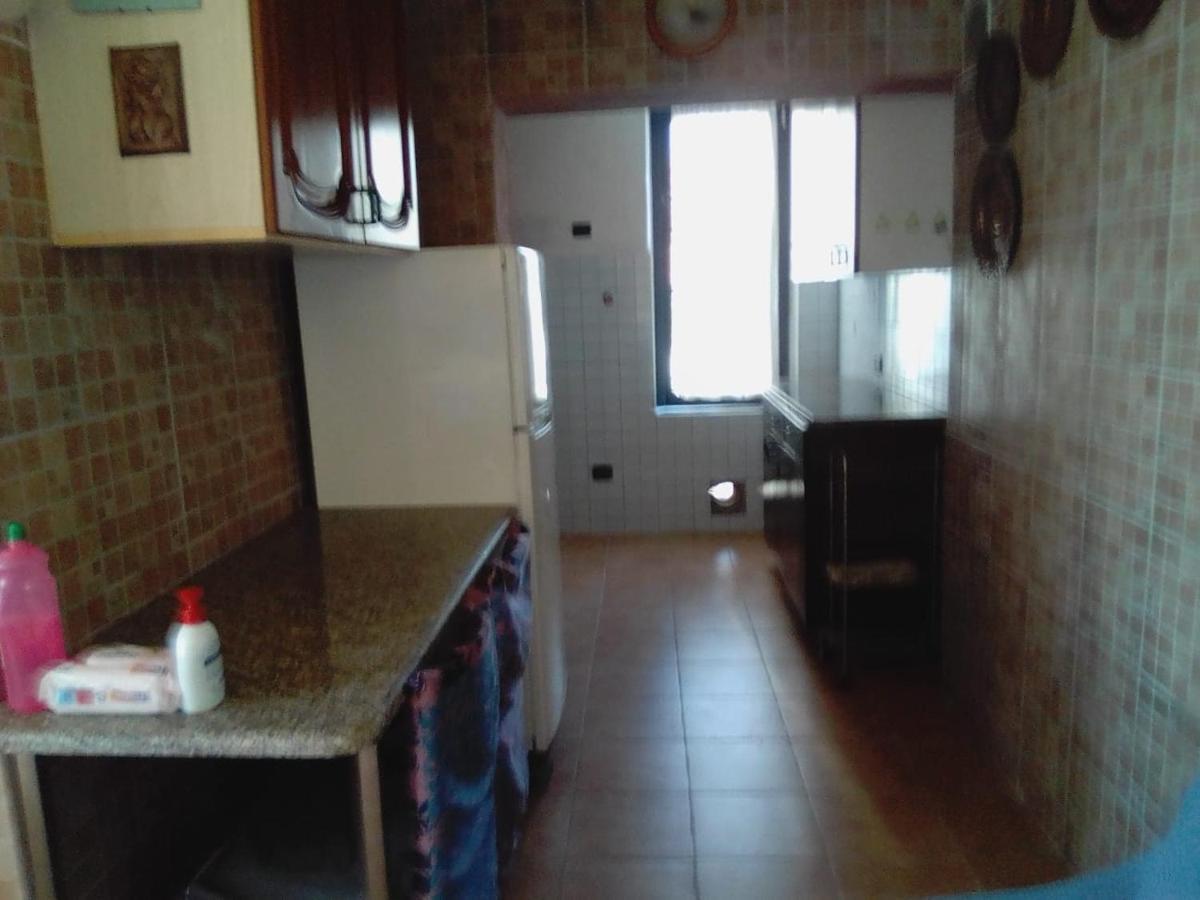 Ferienwohnung L'Impossibile Appiano Gentile Exterior foto
